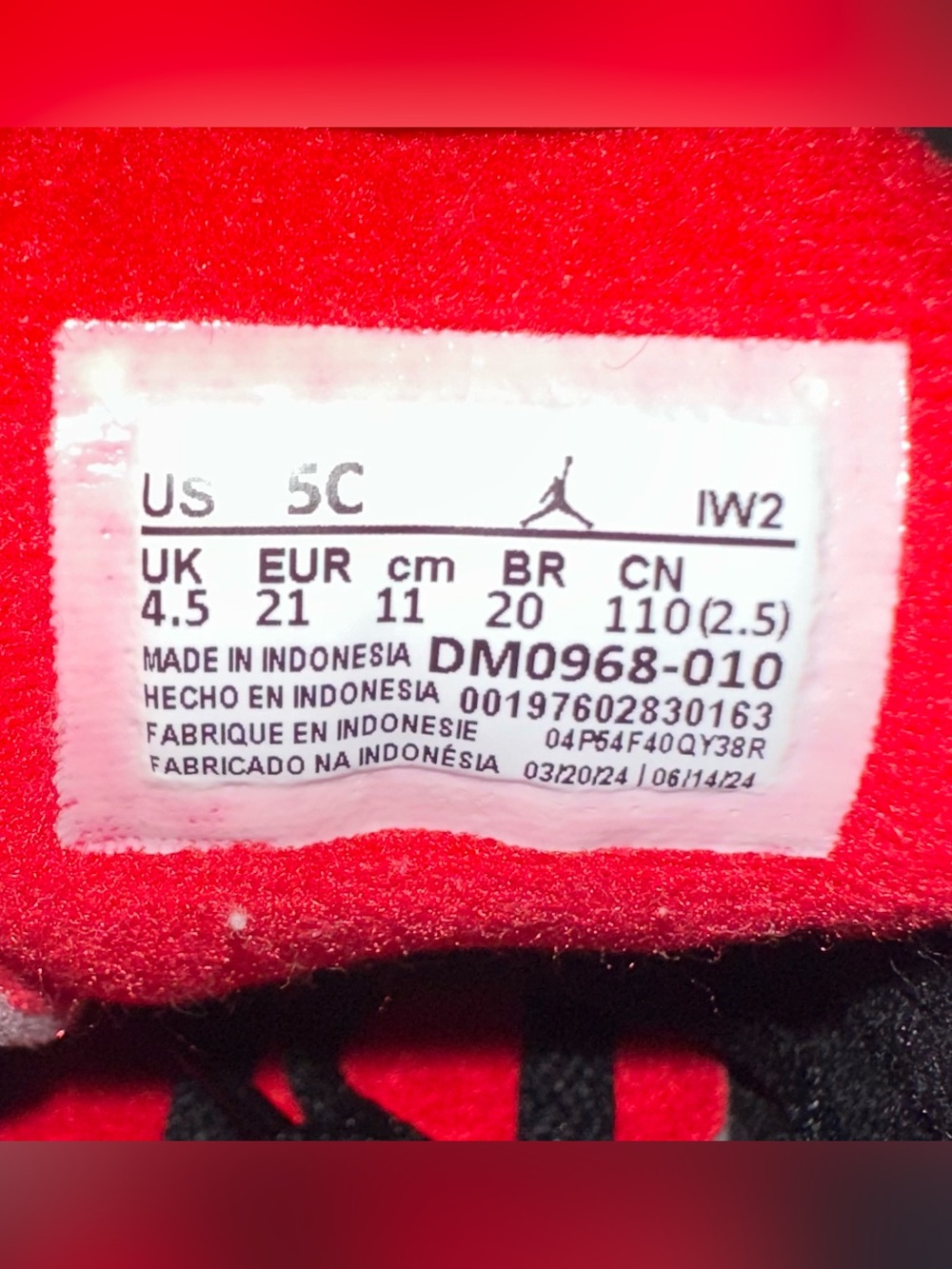 Jordan 3 Retro Black Cement Toddler Size 5C Sneaker DM0968-010 - Picture 8 of 9